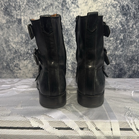 Frye black leather buckle motorcycle boots - Picture 4 of 7
